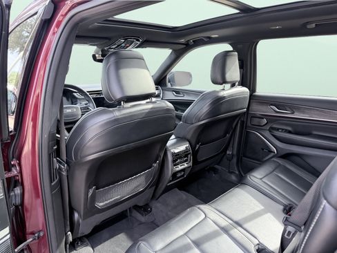 Used 2021 Jeep Grand Cherokee L Overland w/ Trailer Tow Package image 20