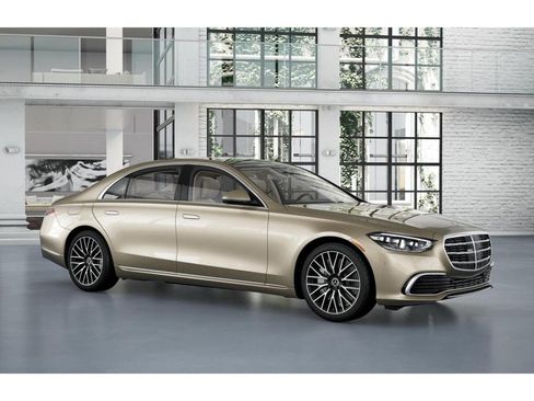 Certified 2022 Mercedes-Benz S 500 4MATIC image 12