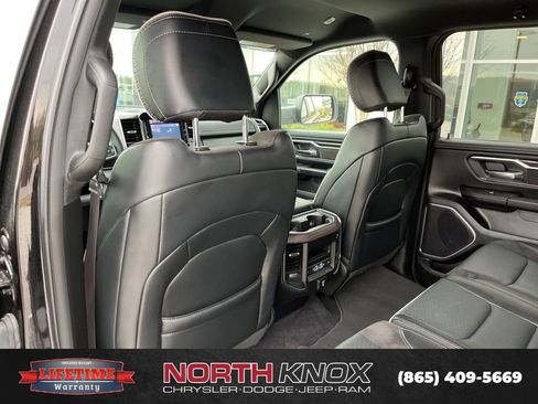 Used 2025 RAM 1500 Laramie w/ Sport Appearance Package AWD/4WD image 16