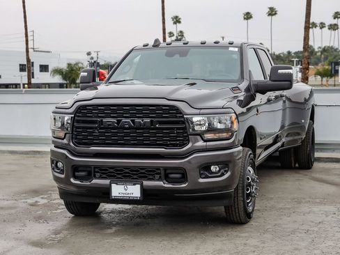 New 2024 RAM 3500 Big Horn w/ Night Edition image 4