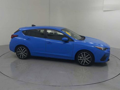 Used 2024 Subaru Impreza 2.0i Sport w/ Popular Package #1 AWD/4WD image 12
