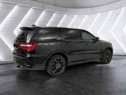 Used 2022 Dodge Durango SXT w/ Blacktop Package image 4