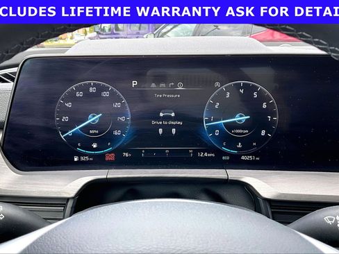 Used 2024 Kia Telluride SX Prestige X-Pro AWD/4WD image 17