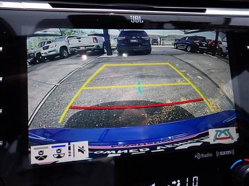 Used 2020 Toyota Camry XLE w/ Sunroof Package FWD image 21