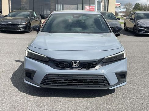 Used 2023 Honda Civic Sport image 7