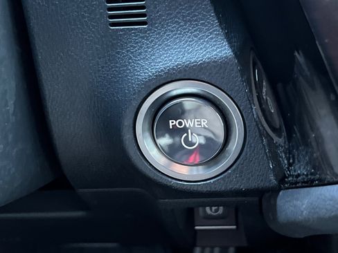 Used 2024 Lexus ES 300h F Sport image 21