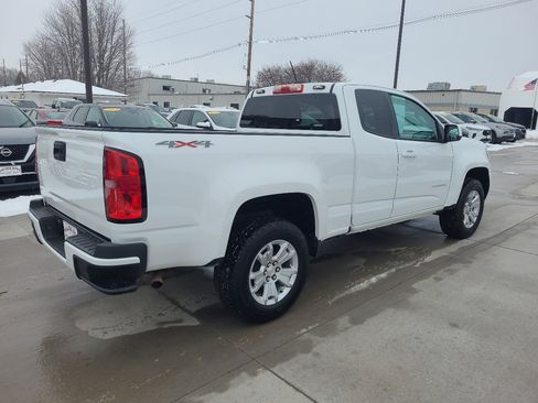 Used 2021 Chevrolet Colorado LT w/ Fleet Safety Package image 5