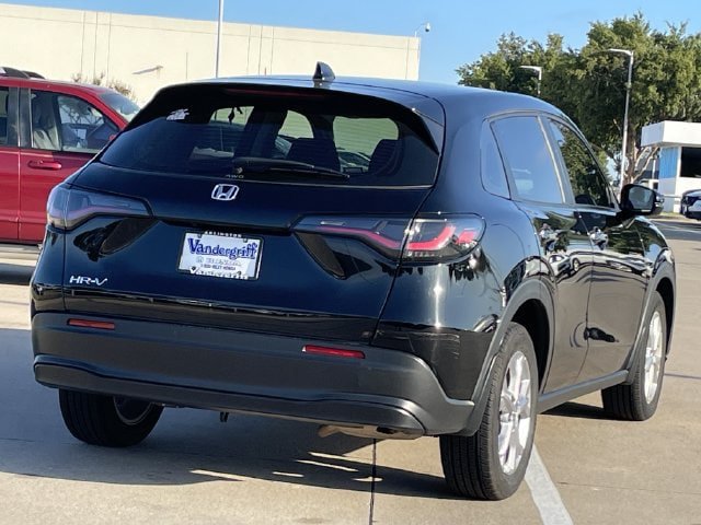 Used 2024 Honda HR-V LX image 4