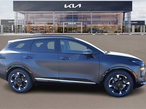 New 2026 Kia Sportage SX image 2