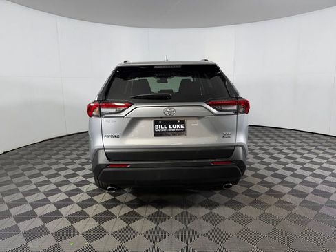 Used 2025 Toyota RAV4 XLE AWD/4WD image 7