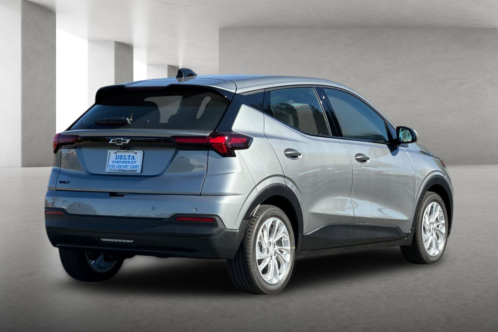 New 2027 Chevrolet Bolt LT w/ Comfort Package FWD image 4