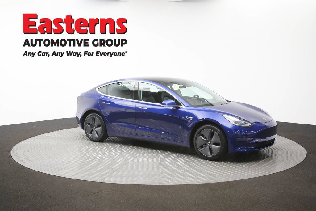 Used 2020 Tesla Model 3 Standard Range RWD image 46