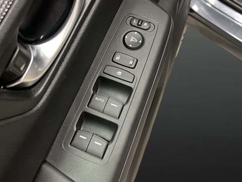 Used 2024 Honda CR-V LX image 21