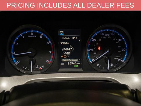 Used 2018 Toyota RAV4 XLE FWD image 18