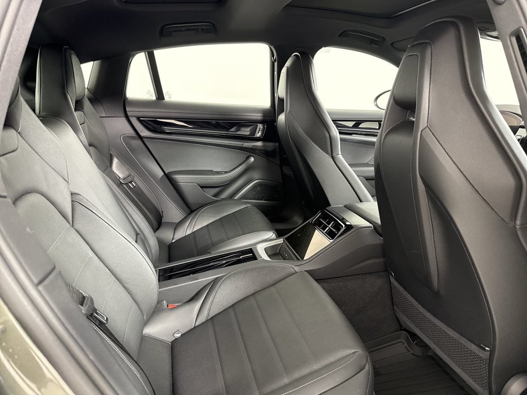 Certified 2026 Porsche Panamera 4 AWD/4WD image 25