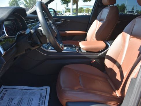 Used 2021 Audi Q7 3.0T Premium Plus w/ Premium Plus Package AWD/4WD image 15