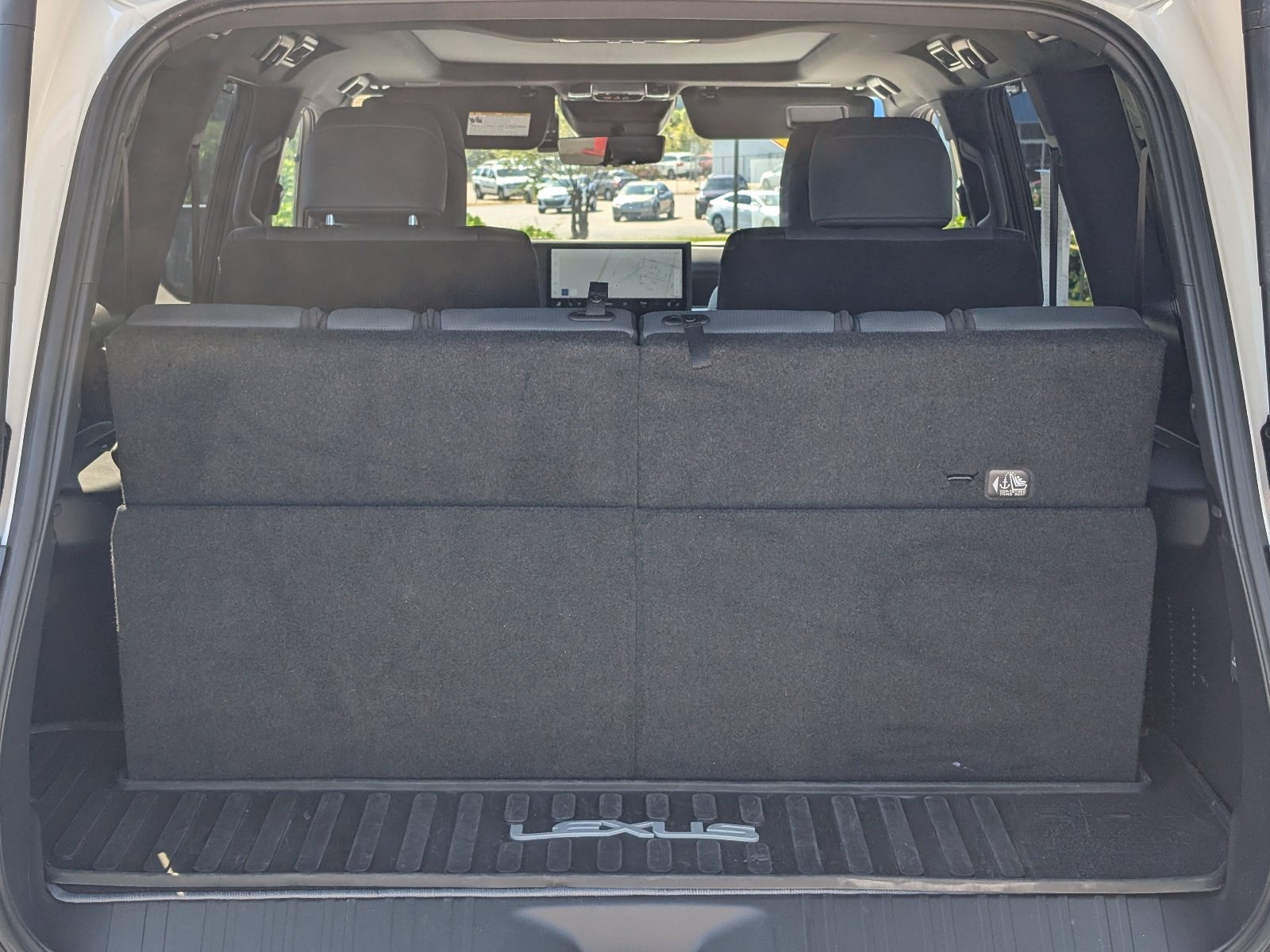 Used 2024 Lexus GX 550 w/ Accessory Package (2T) AWD/4WD image 7