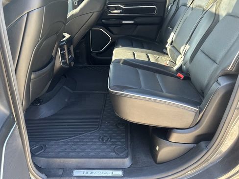 Used 2021 RAM 1500 Laramie AWD/4WD image 21