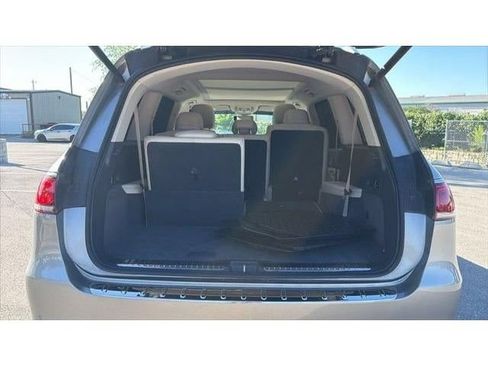 Used 2020 Mercedes-Benz GLS 450 4MATIC image 36