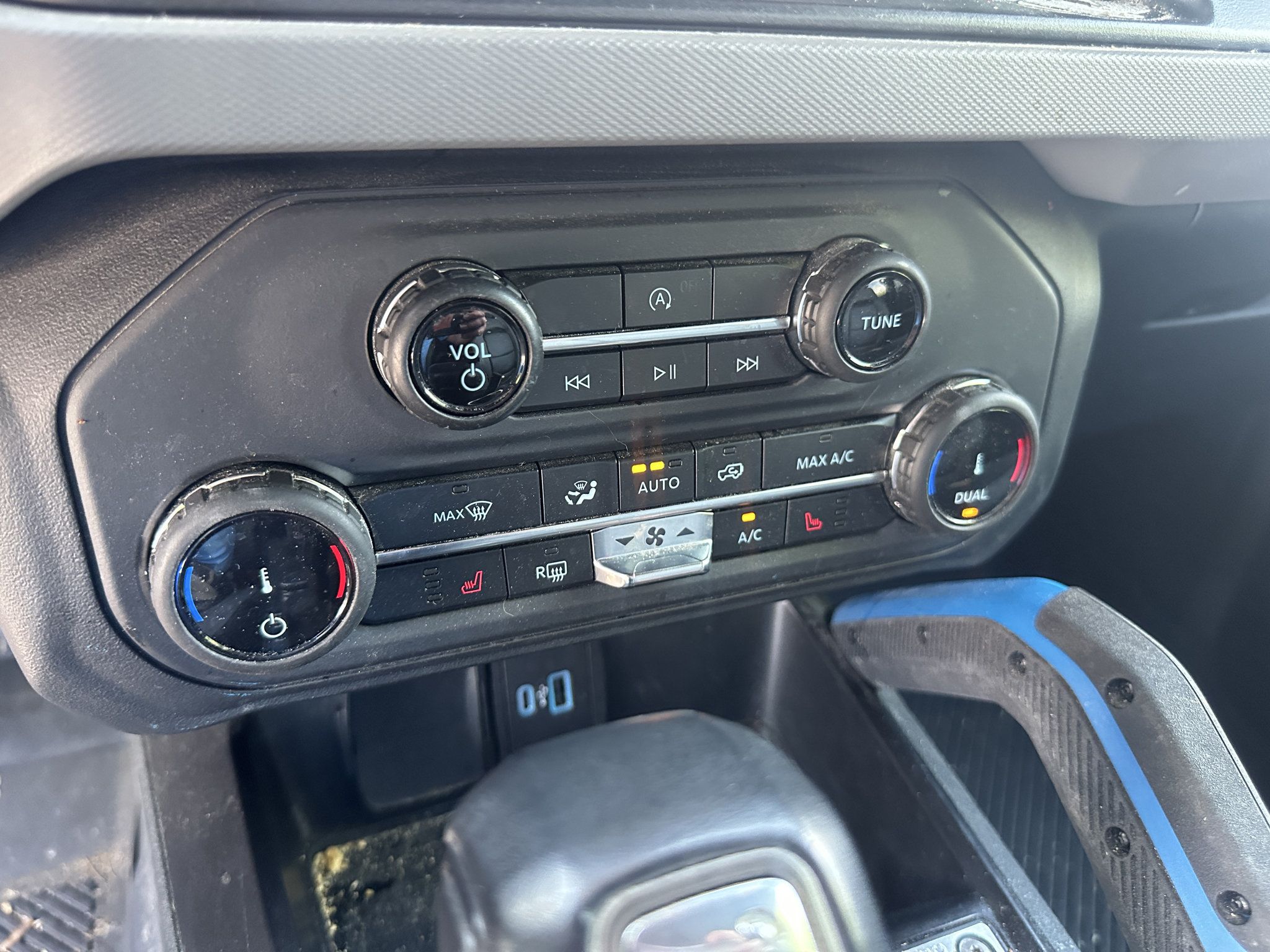Used 2022 Ford Bronco Black Diamond AWD/4WD image 24