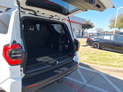 Used 2025 Toyota 4Runner TRD Sport Premium image 35