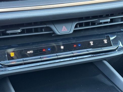 New 2026 Buick Envision Avenir image 25