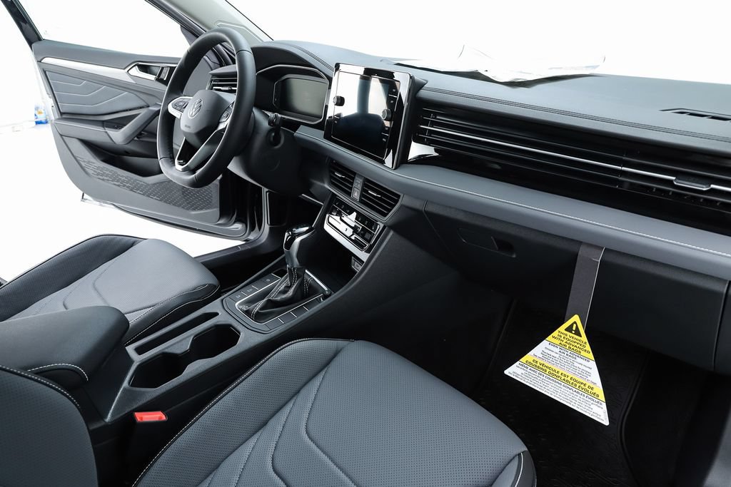 New 2026 Volkswagen Jetta SEL FWD image 32