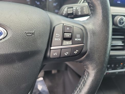 Used 2020 Ford Escape SEL FWD image 23