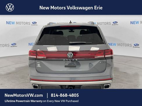 New 2026 Volkswagen Atlas Peak Edition AWD/4WD image 3