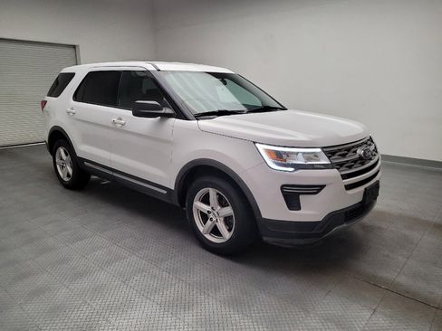 Used 2018 Ford Explorer XLT FWD image 11
