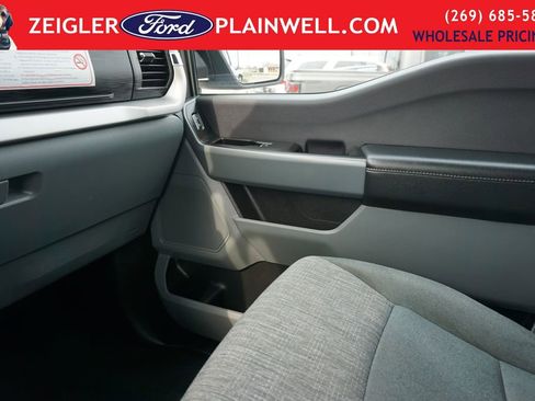 Used 2023 Ford F150 XLT w/ XTR Package image 32