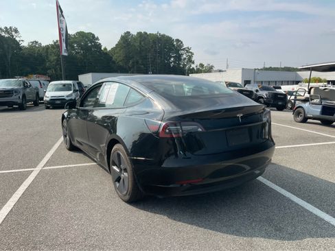 Used 2021 Tesla Model 3 Standard Range Plus RWD image 7
