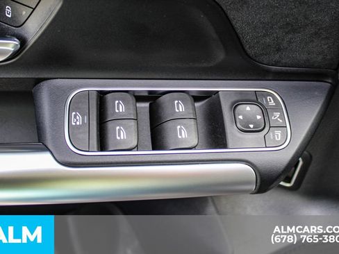 Used 2024 Mercedes-Benz GLA 250 4MATIC image 36