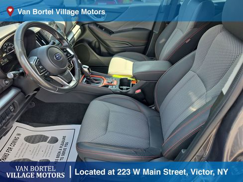 Used 2020 Subaru Forester Sport image 9
