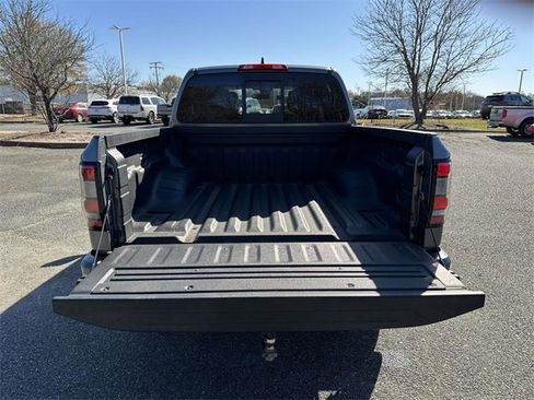 Used 2022 Nissan Frontier PRO-4X w/ Off-Road Protection Package image 14