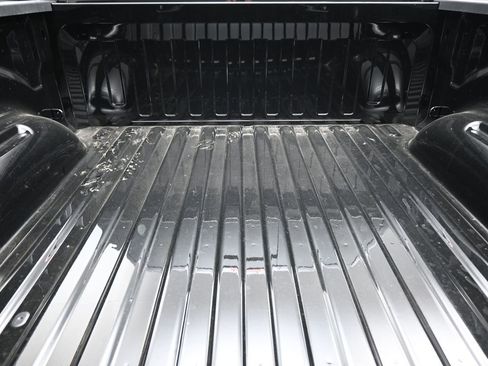 New 2026 RAM 1500 4x4 Crew Cab image 14