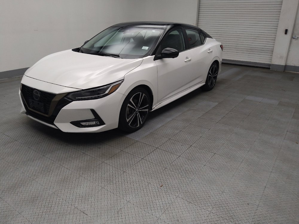 Used 2023 Nissan Sentra SR w/ SR Premium Package FWD image 2