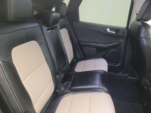 Used 2021 Ford Escape Titanium w/ Titanium Elite Package image 19