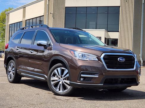 Used 2019 Subaru Ascent Touring AWD/4WD image 35