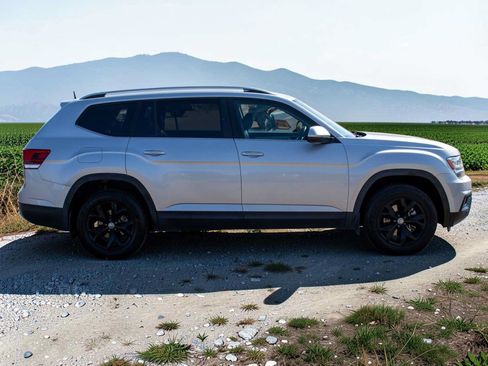 Used 2018 Volkswagen Atlas SE AWD/4WD image 7