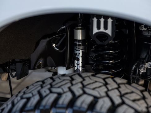 Used 2025 Ford F450 Platinum image 26