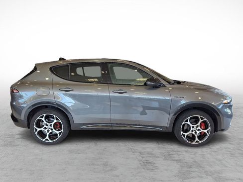 Used 2024 Alfa Romeo Tonale Veloce image 6