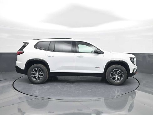 New 2026 GMC Acadia AT4 w/ Luxury Package image 9