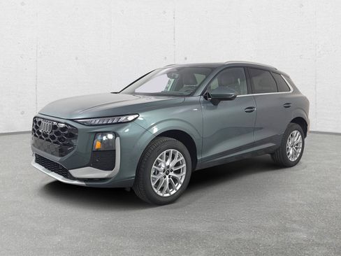 New 2026 Audi Q3 quattro 2.0T AWD/4WD image 3