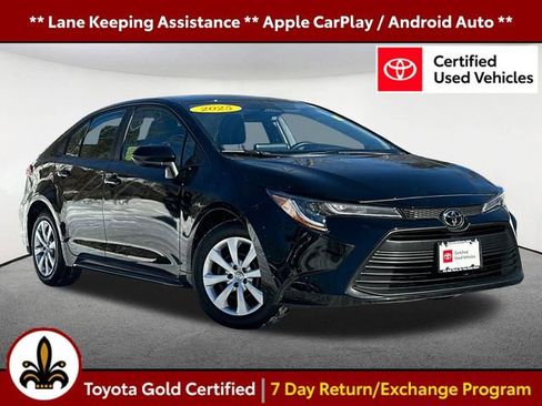 Certified 2025 Toyota Corolla LE image 1