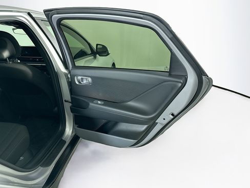 Used 2024 Hyundai Ioniq 6 SE image 31