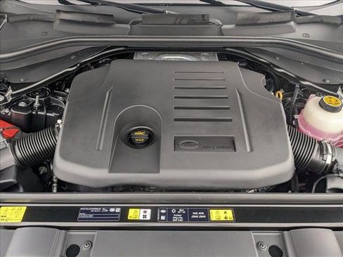 New 2026 Land Rover Range Rover Sport SE AWD/4WD image 18