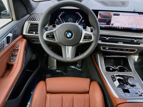 New 2027 BMW X7 xDrive40i w/ M Sport Package AWD/4WD image 18