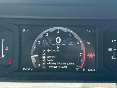 Used 2024 Toyota Tacoma SR5 AWD/4WD image 24