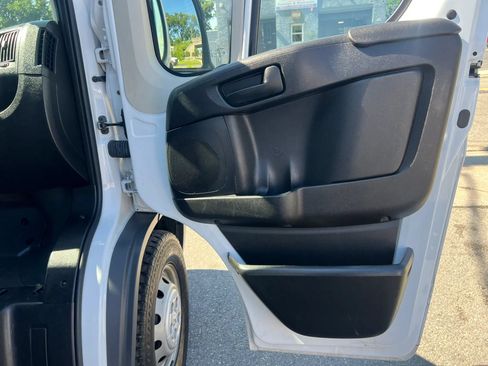 Used 2018 RAM ProMaster 1500 FWD image 12